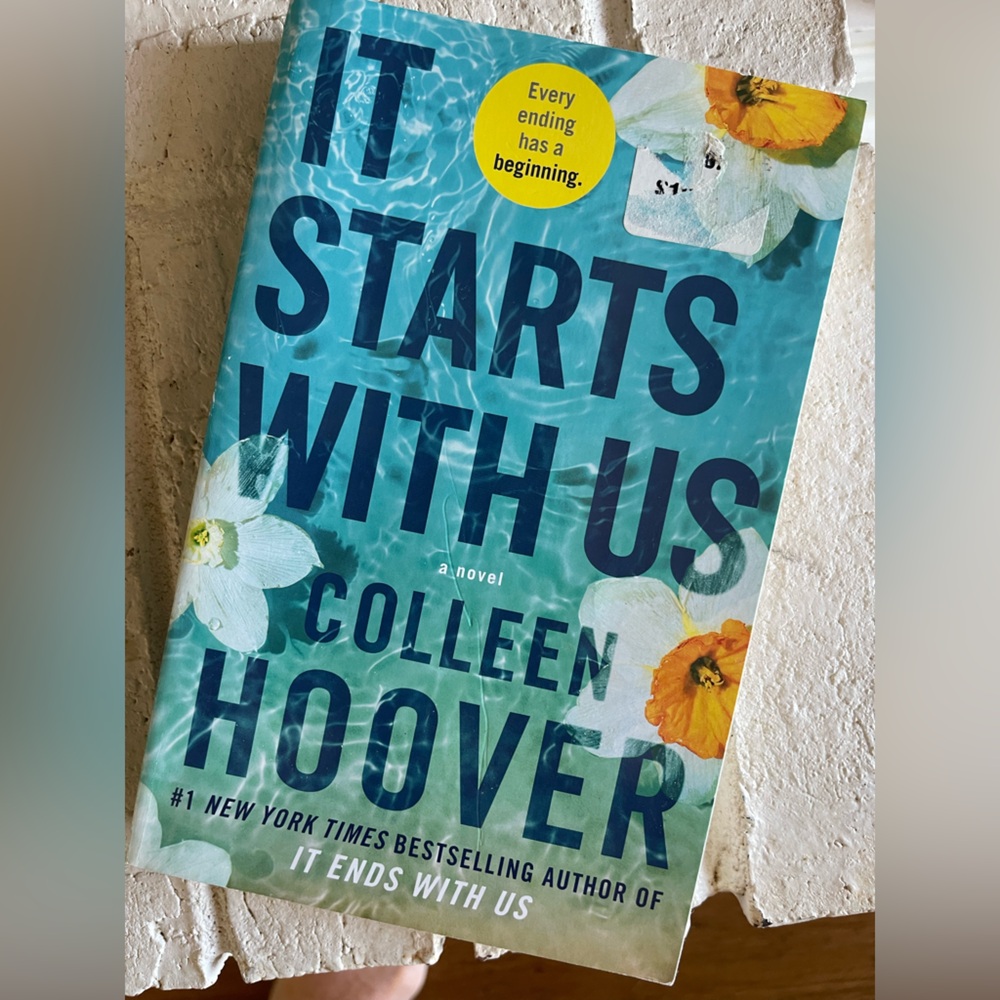 It Starts With Us by Colleen Hoover